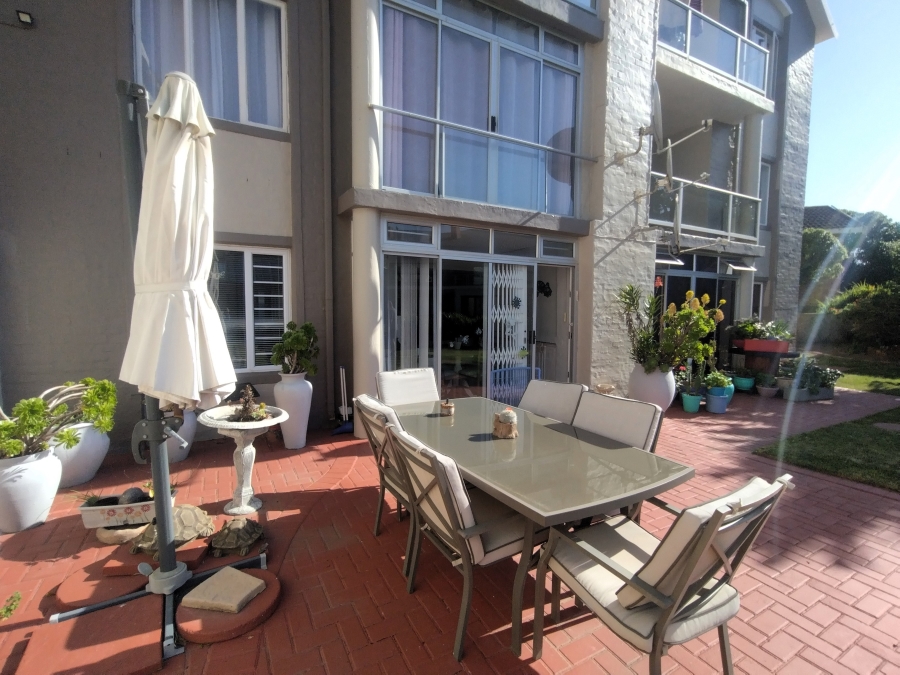 2 Bedroom Property for Sale in Aston Bay Eastern Cape